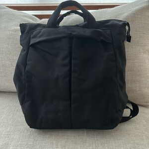 Lululemon backpack - black